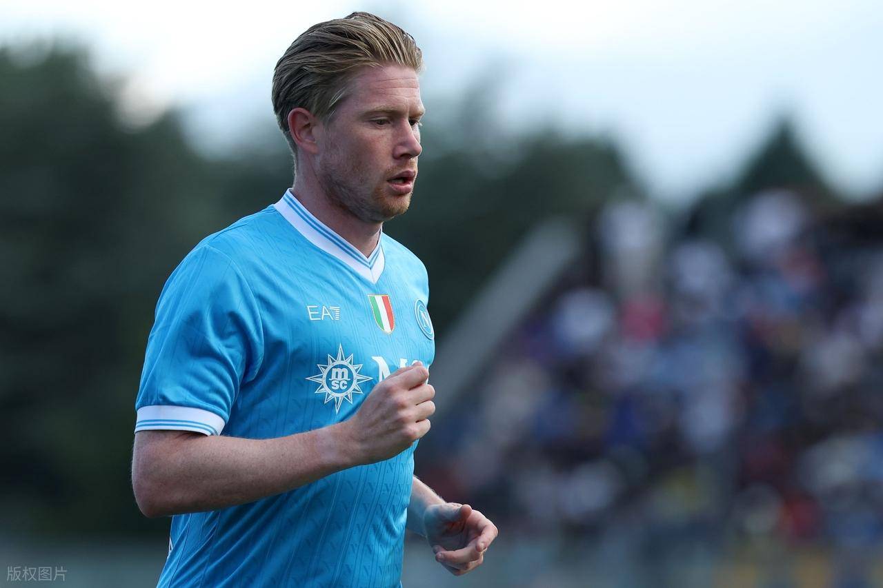 阿根廷与安哥拉的友谊赛，梅西和劳塔罗账户助攻破门