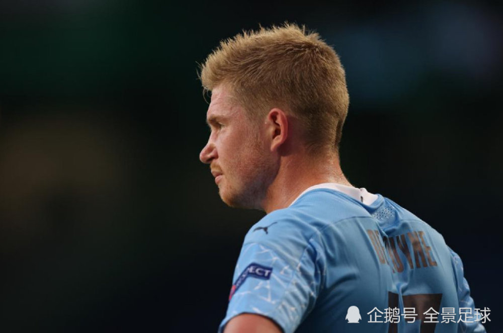 ATP年终总决赛｜阿尔卡拉斯又赢一次！提前锁定年终世界第一